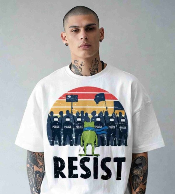 Resist Frog